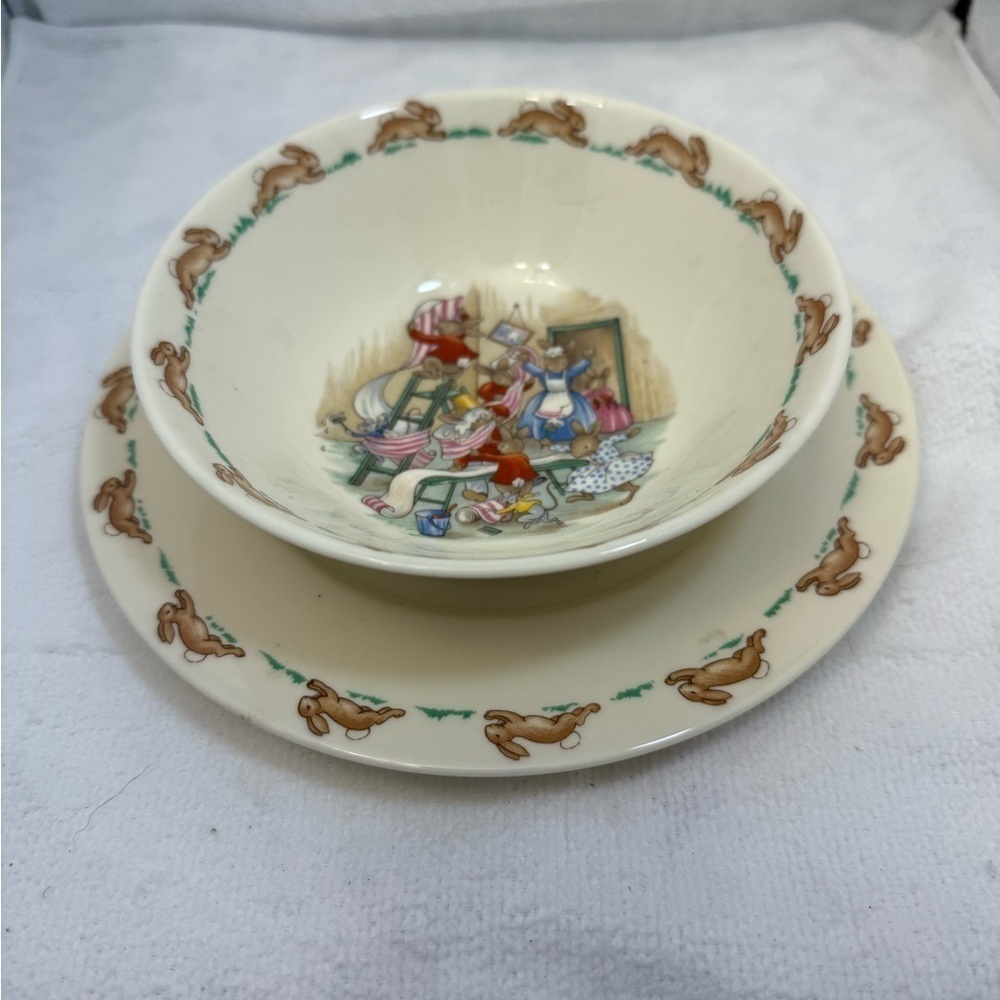Vintage Bunnykins Royal Doulton
Child's Bone China Bowl &
Saucer from England